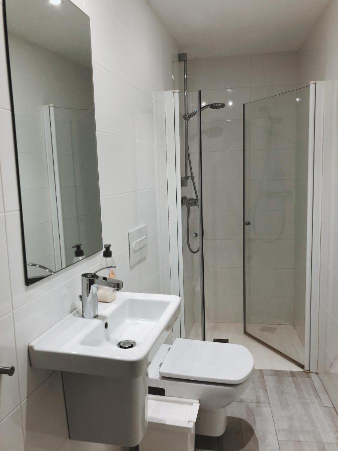 Apartaments El Cine Rosas Exteriör bild
